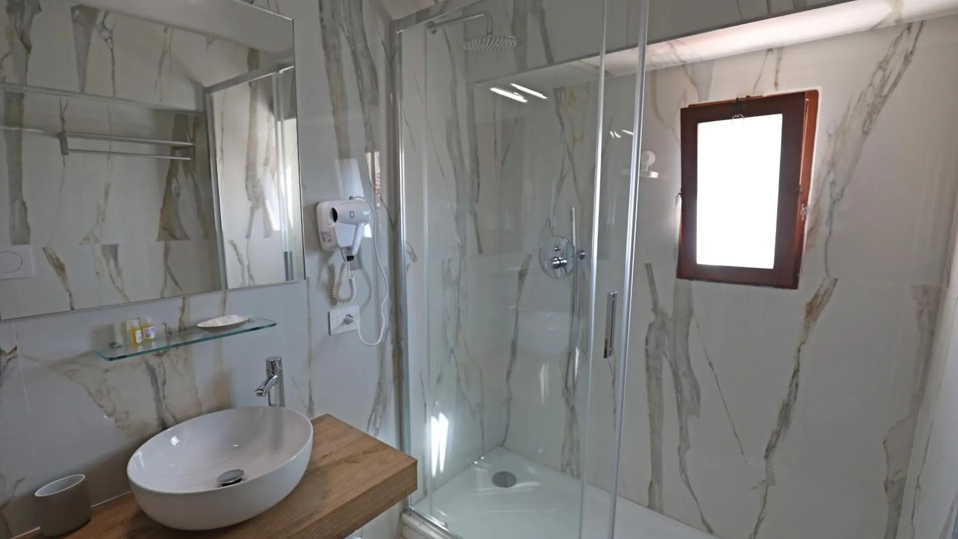 Guest house Romerooms Condotti